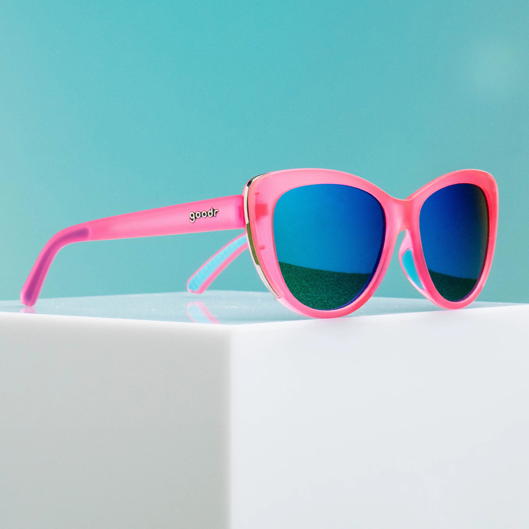 Flamingo Couture - Image 4